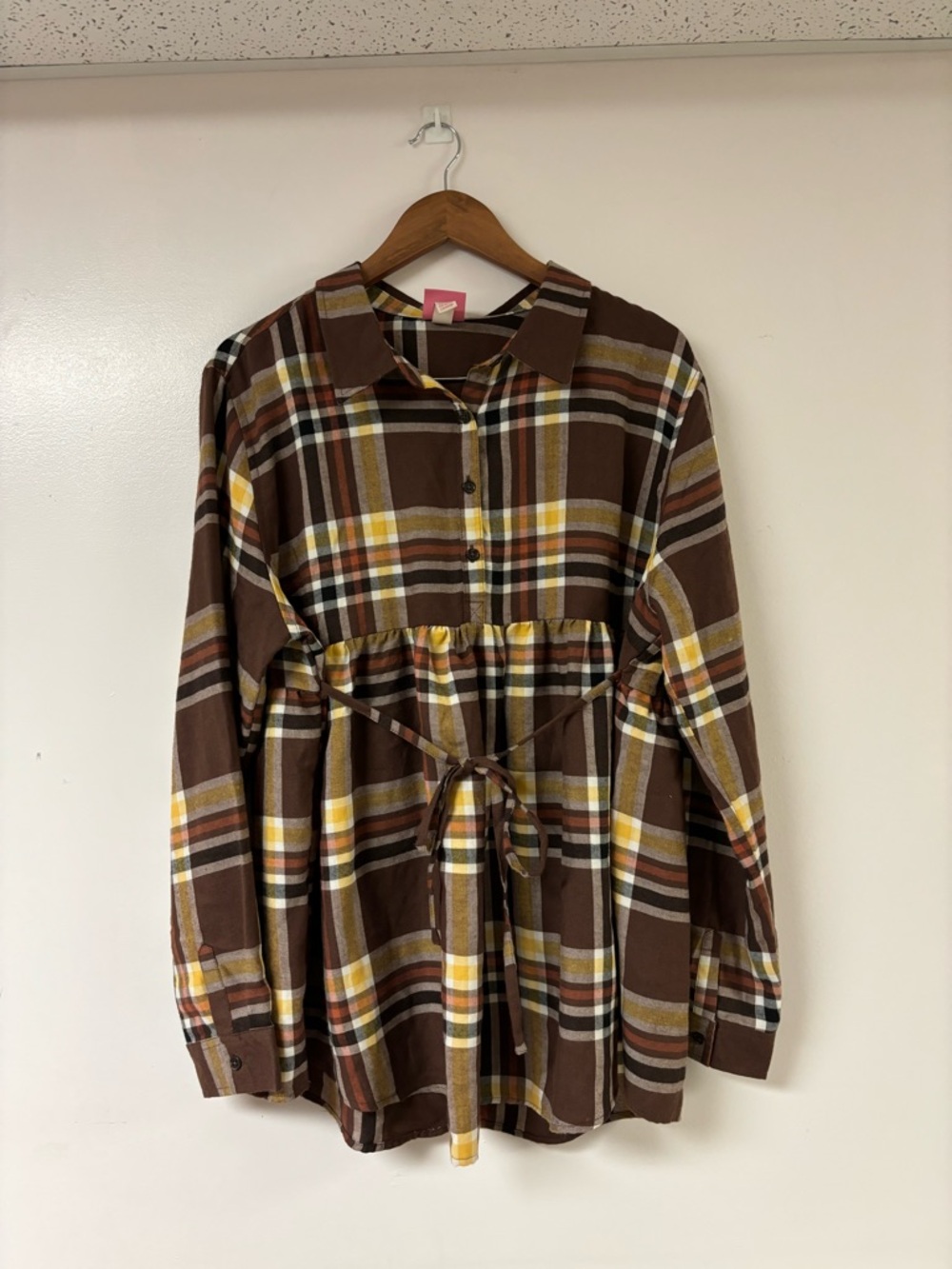 Paisley Sky Brown Plaid Maternity Shirt with Yellow Accents Size XL